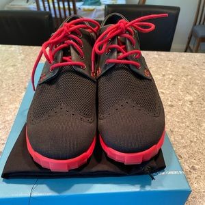 Men’s Fluevog shoes. Orbit size 11